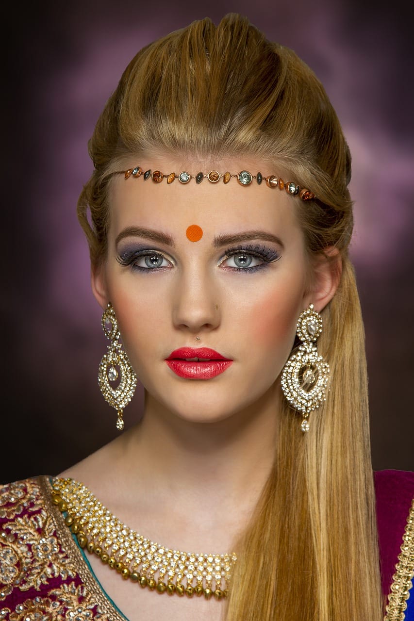 bindi 2416039 1280